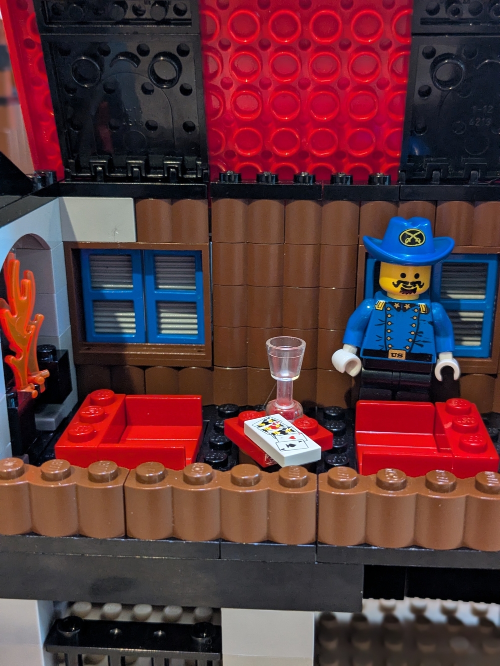 🔥 LEGO 6769 Fort Legoredo (1996) — RARE Classic Western Fort! 🔥 - Picture 9 of 16